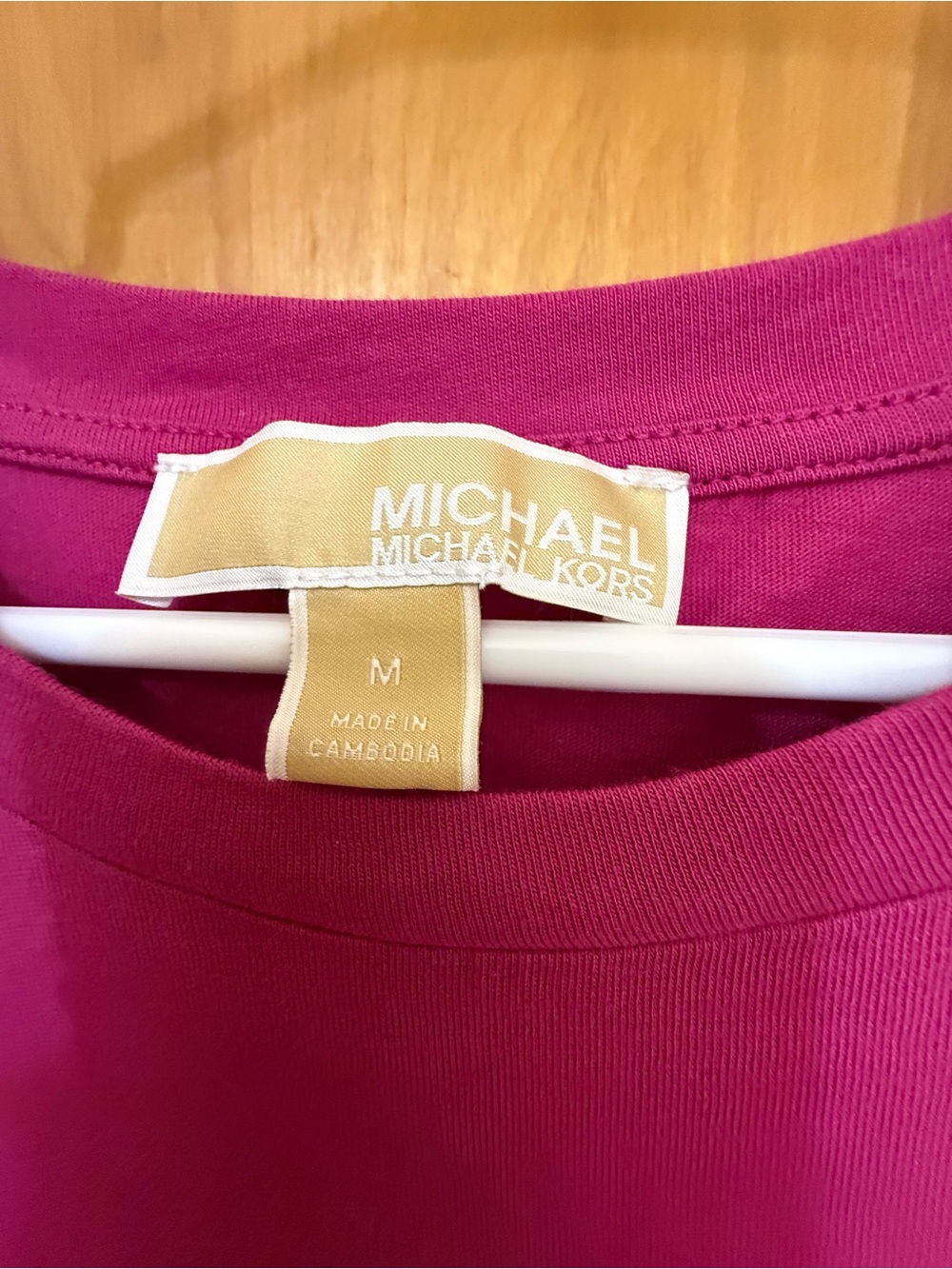 Michael Michael Kors Women's Fuchsia Crew Neck Top Medium sized